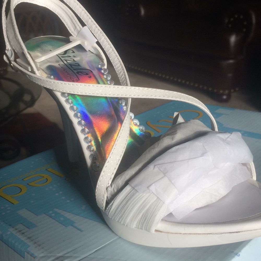 Dress pump